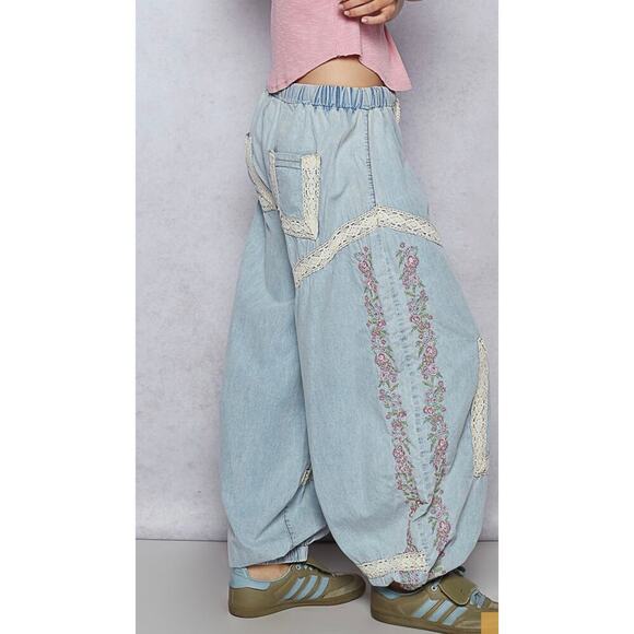 POL-Jogger pants in double gauze, embroidery detail - Picture 6 of 8